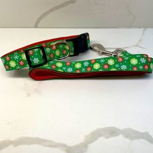 Holiday Christmas dog collar and leash-NEW